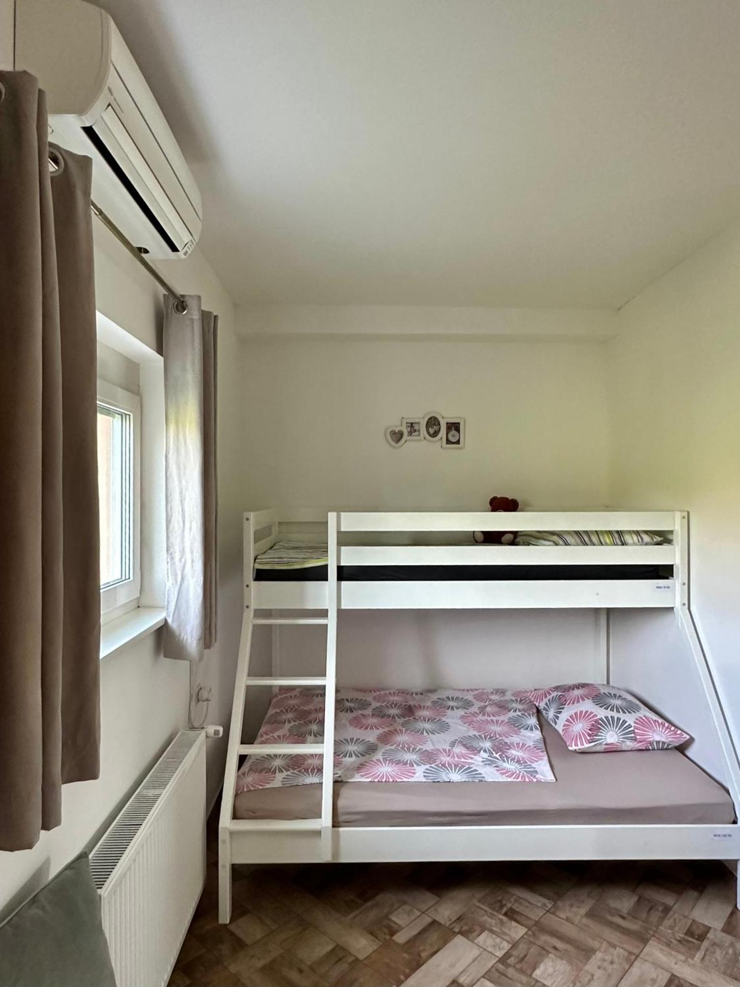 Apartman Ferenac Ozalj Eksteriør billede